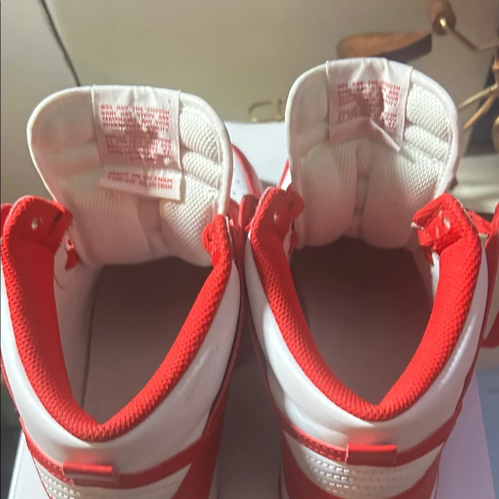 Nike Women's Bold Red and White Sneakers - Picture 4 of 6